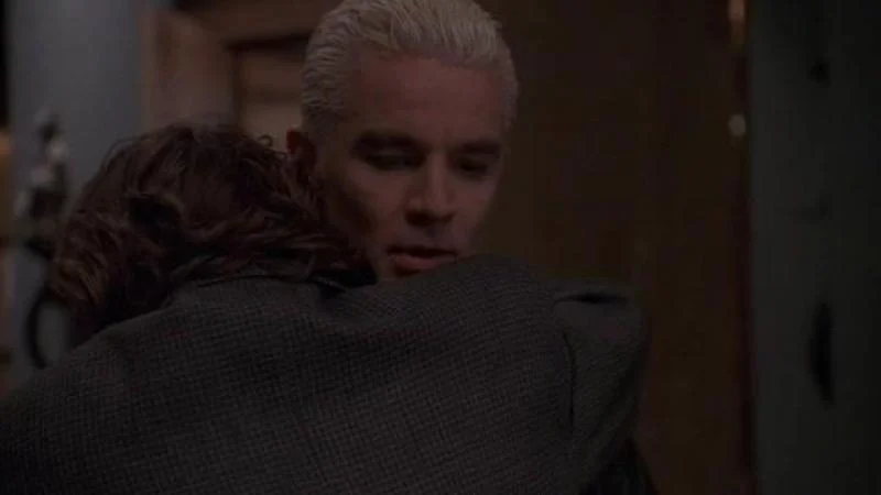 Кадры из сериала Ангел (1999)